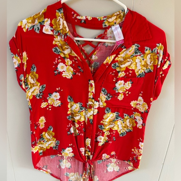 No Boundaries Tops - No Boundaries Shirt